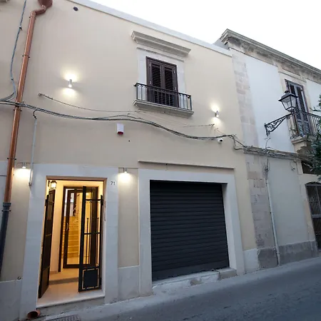 Italiana Maniace Penzion 4*