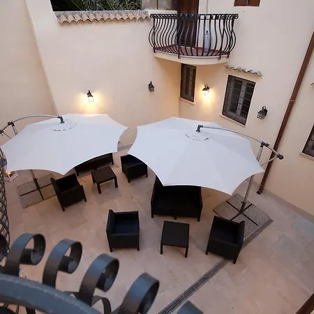 Italiana Maniace 4* Syracuse