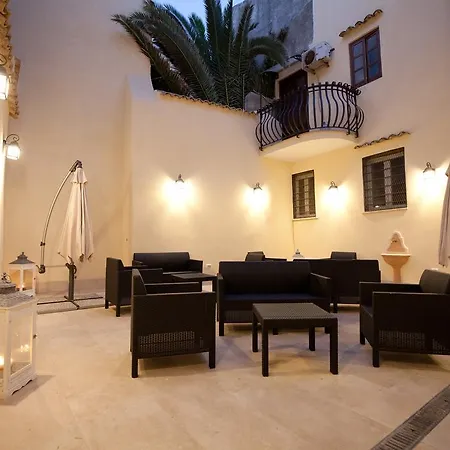 Italiana Maniace Syracuse