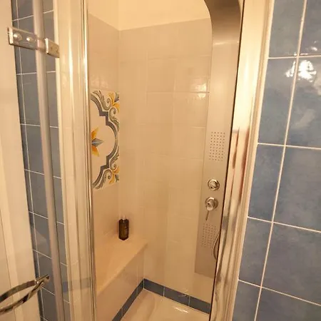 Italiana Maniace Penzion 4*