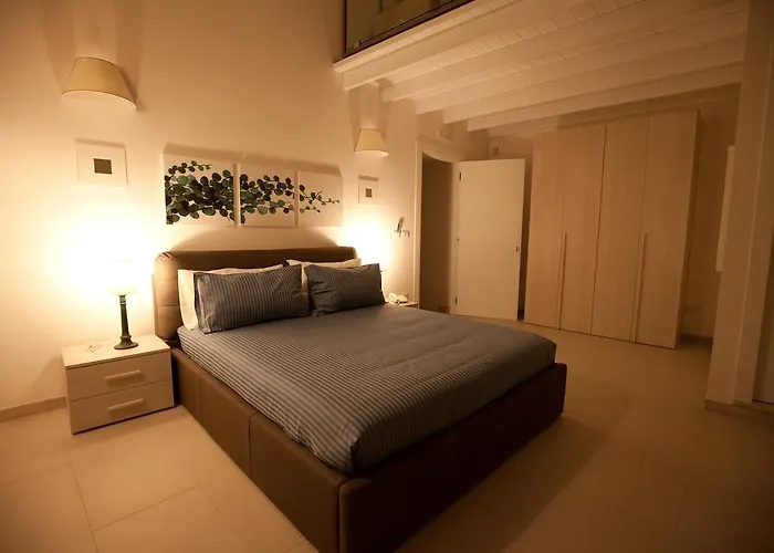 Italiana Maniace Pensión Syracuse