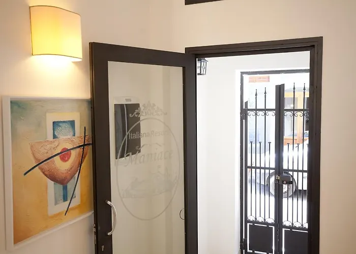 Italiana Maniace Pensión Syracuse