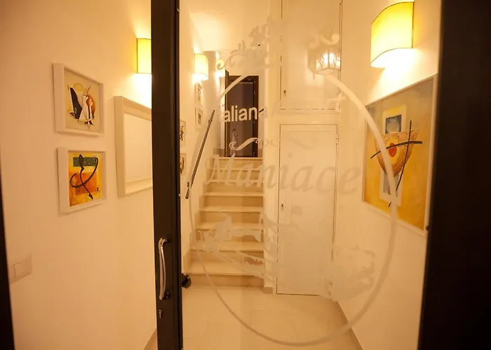 Italiana Maniace Pensión 4*